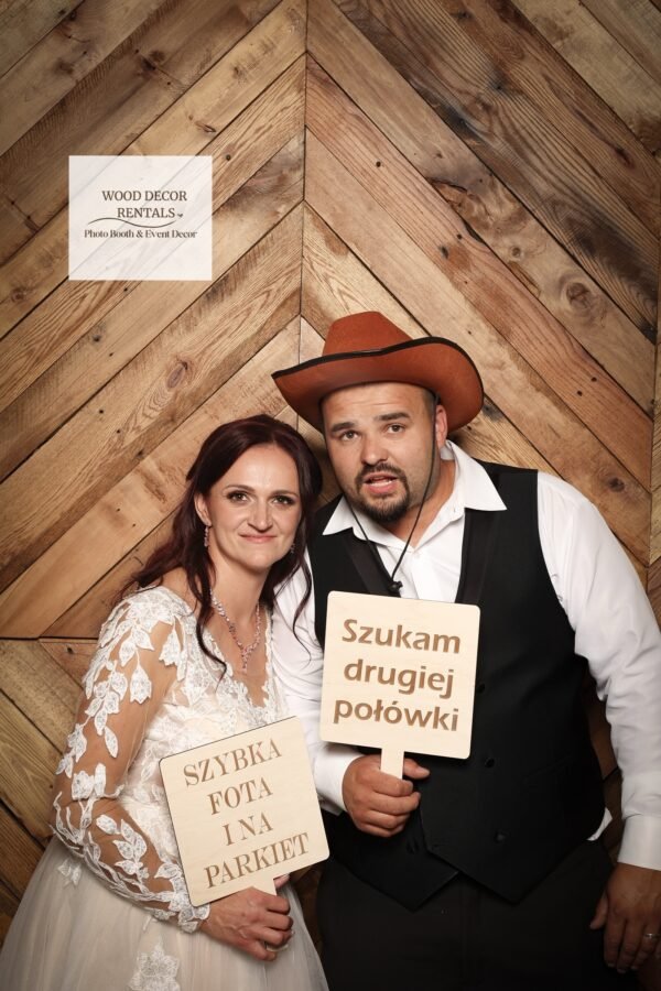 eZy Watermark_11-02-2025_05-26-11-0210PM PHOTO BOOTH RENTAL PREMIUM