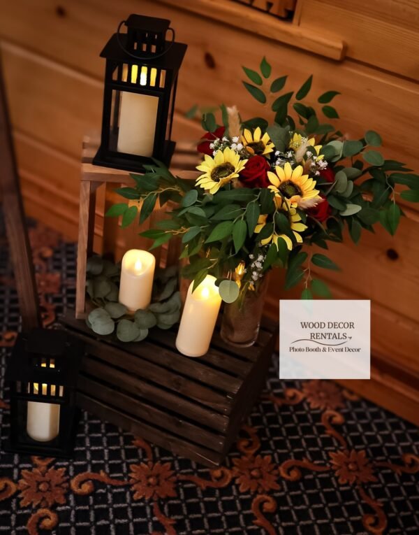 VASE WITH  FLOWERS 9.5"